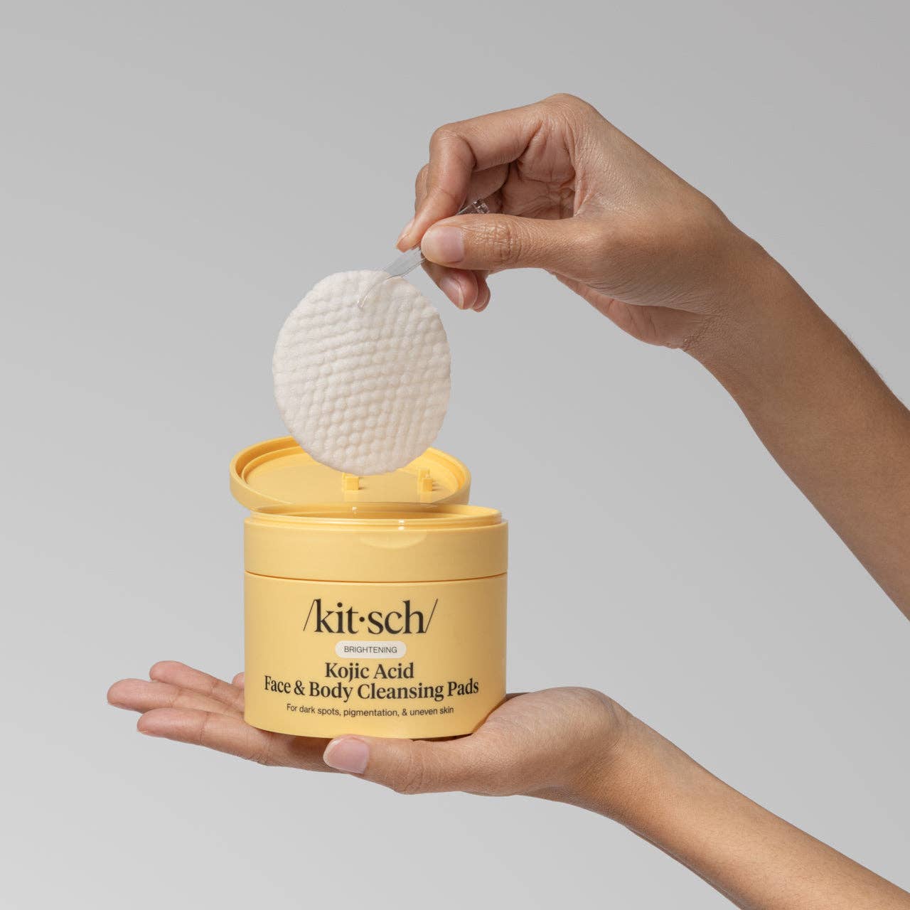 ✨ Kojic Acid Face & Body Cleansing Pads ✨