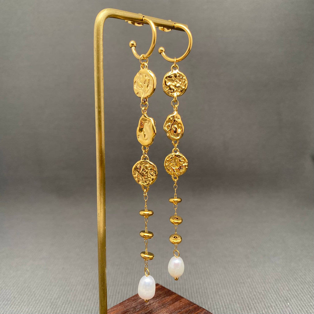 Pearl Irregular Hammering Fringe Earrings