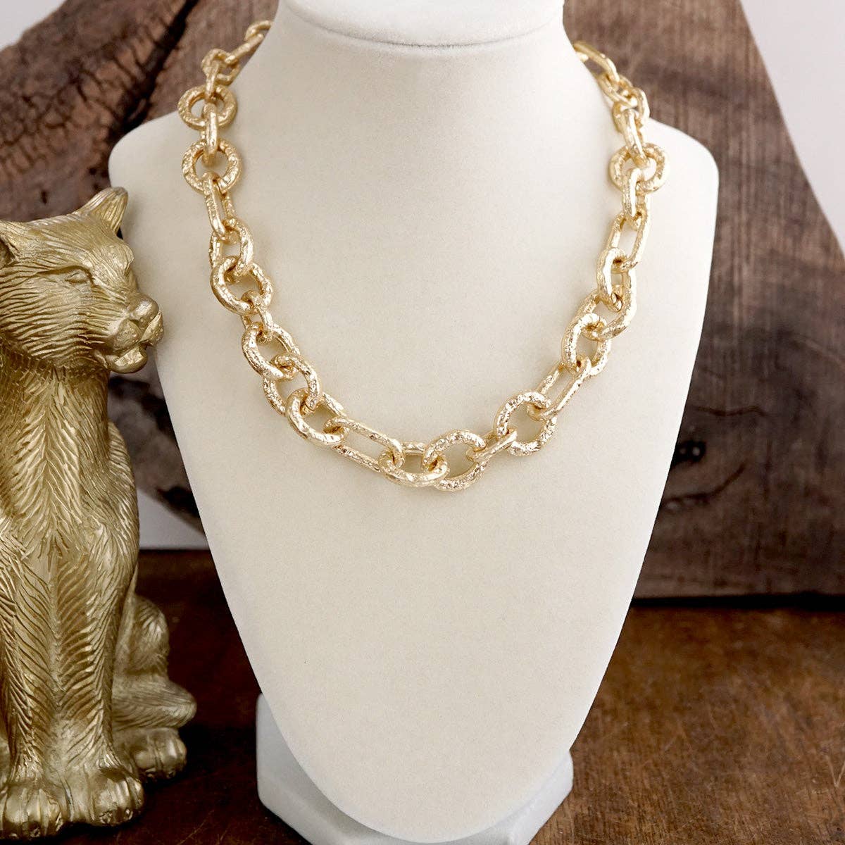Luxe Link Chain Necklace