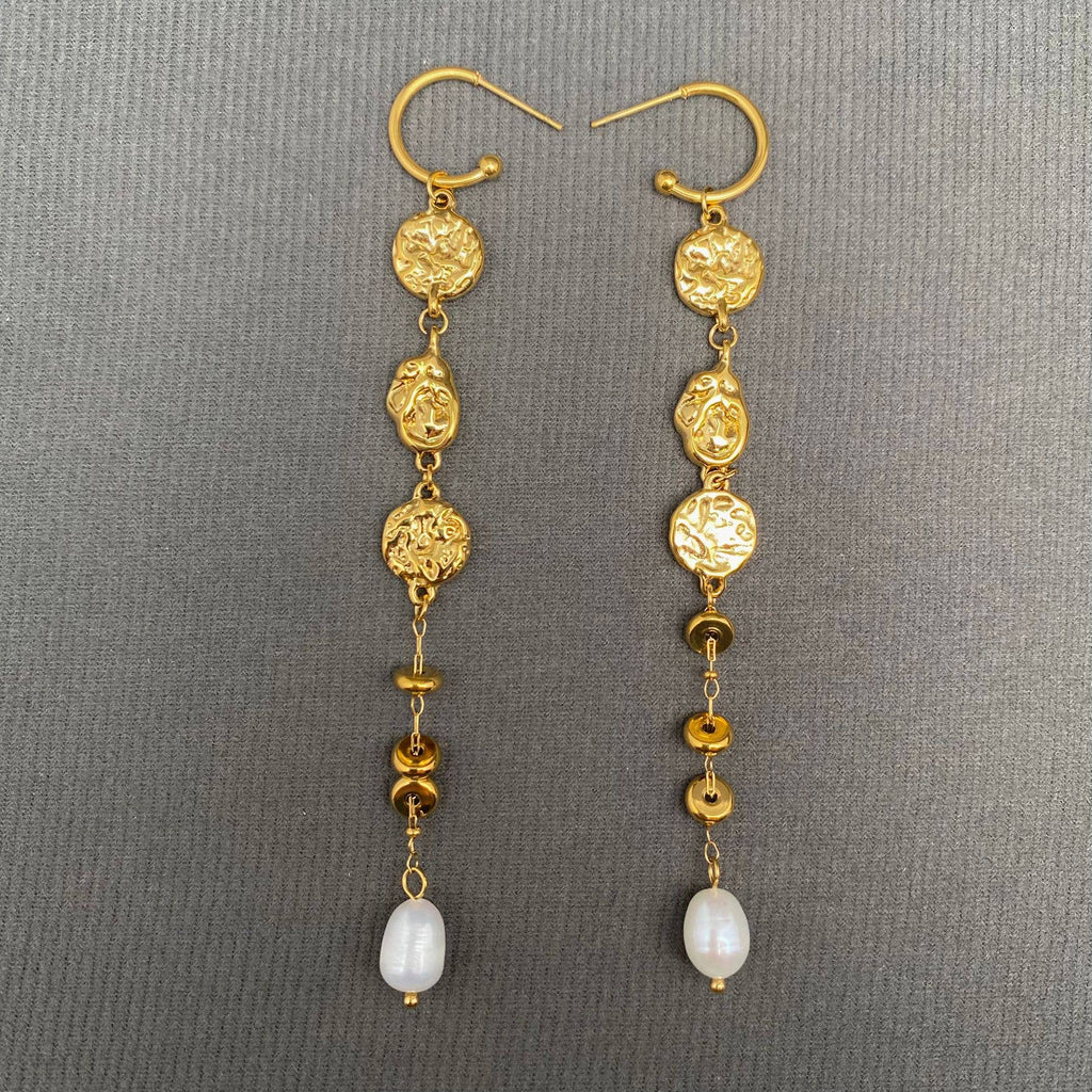 Pearl Irregular Hammering Fringe Earrings